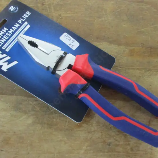 Pliers