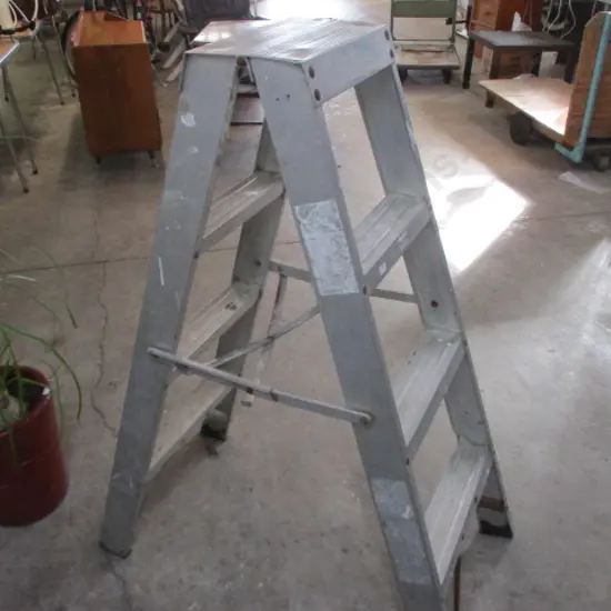 Ladder