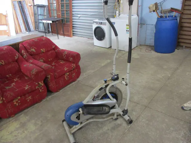 Cross Trainer Image 1++
