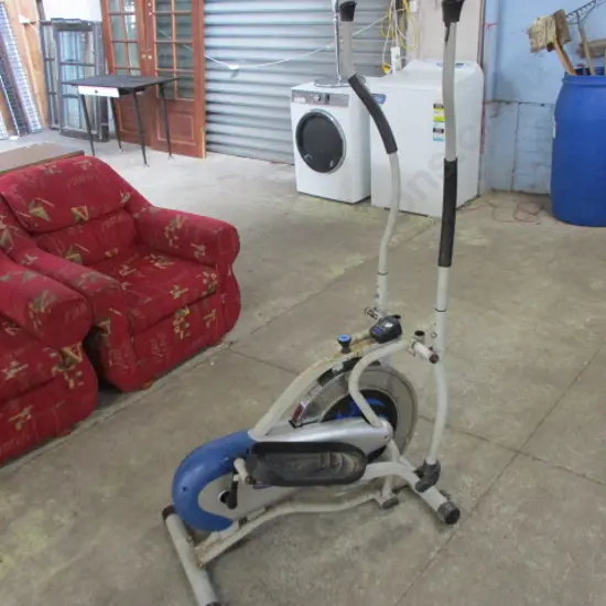 Cross Trainer
