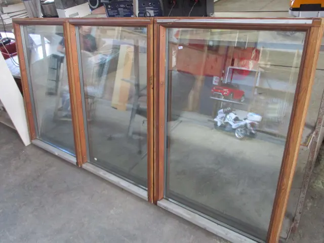 3 Double Glazed Windows Image 1++