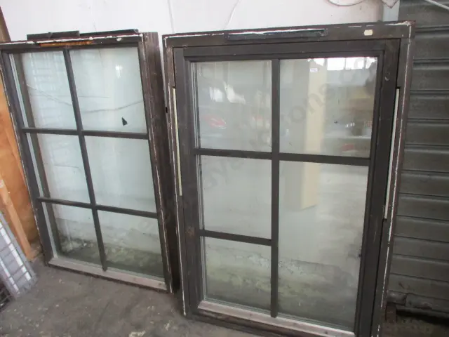 2 Double Glazed Windows Image 1++