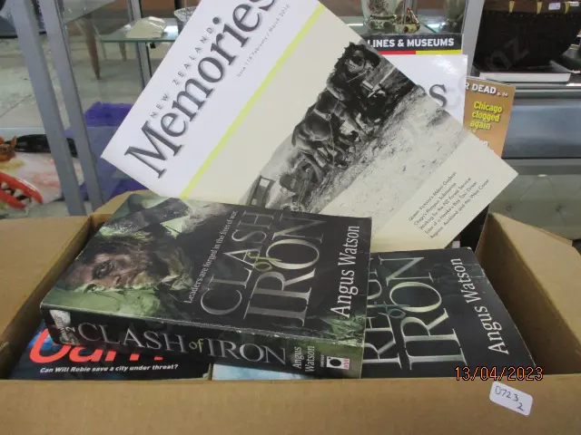 Books Image 1++