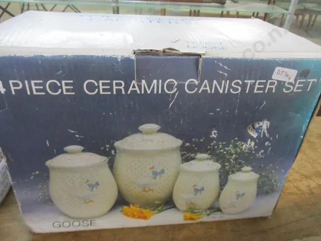 Cannisters Image 1++