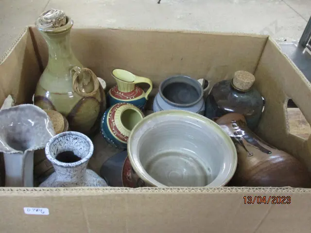 Pottery Image 1++