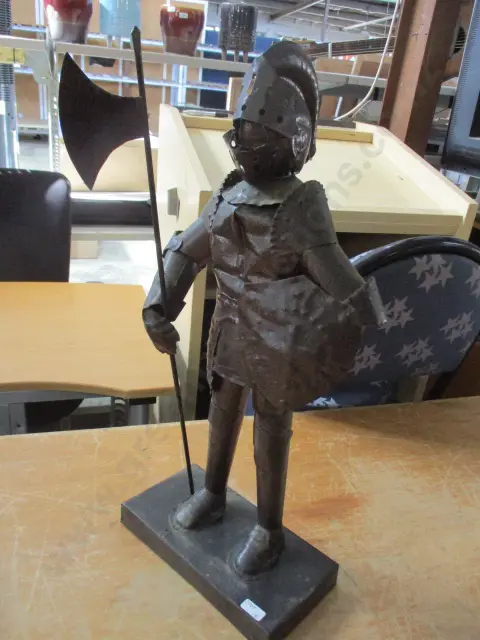 Metal Figure Image 1++