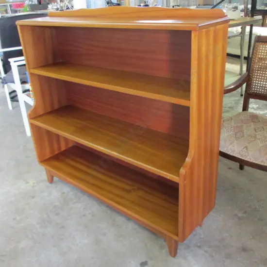 Display Shelf