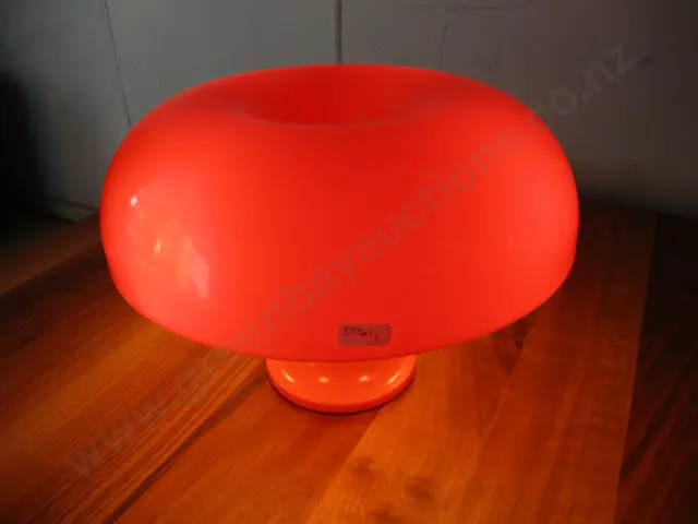 Italian Lamp Image 1++