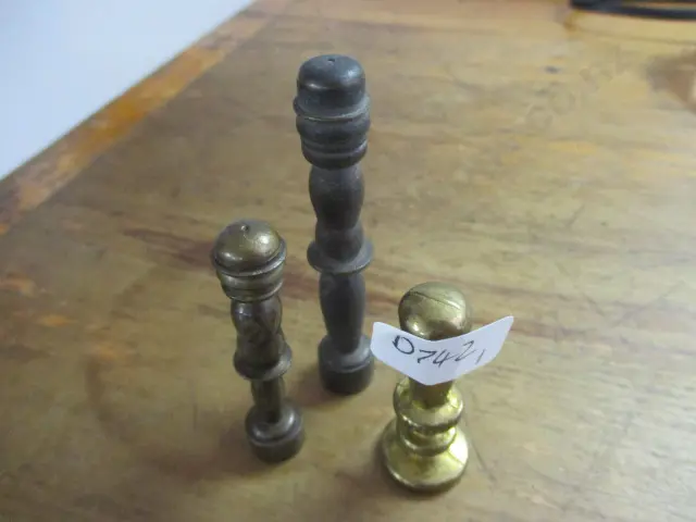 3 Seals Image 1++