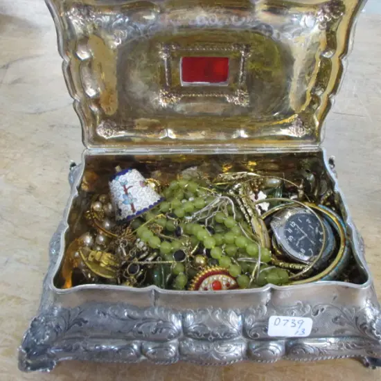Trinket Box and Contents