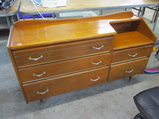 Retro Lowboy Image 1++
