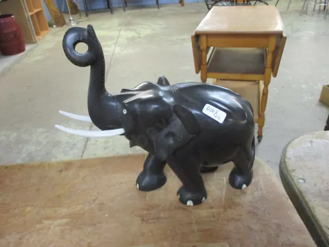 Elephant Image 1++