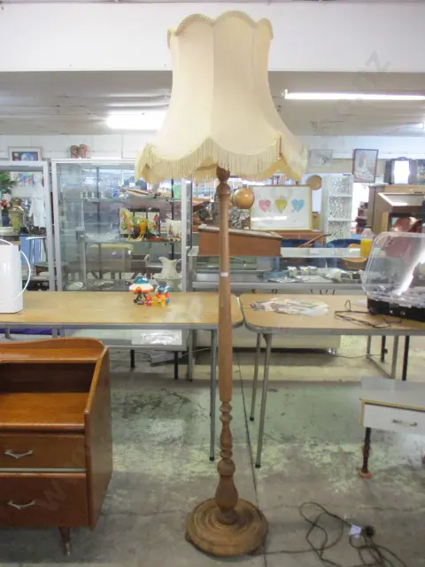 Std Lamp Image 1++