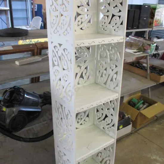Kowhaiwhai Shelf