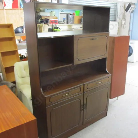 Wall Unit