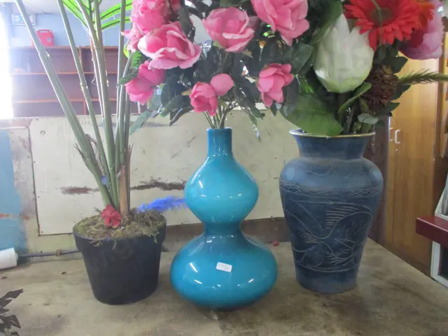 Vases and Faux Flowers Image 1++