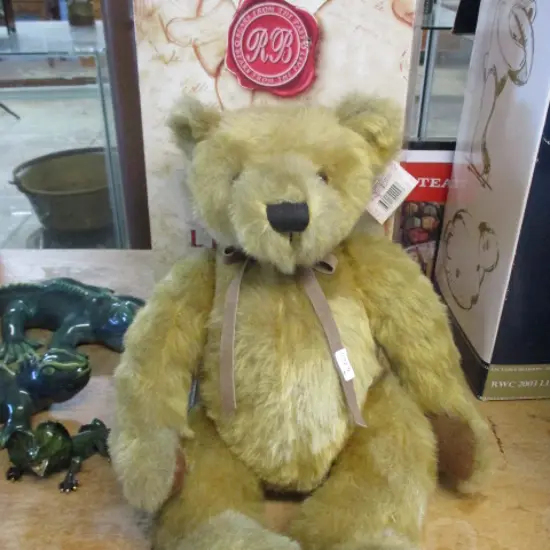 Lim Ed Bear