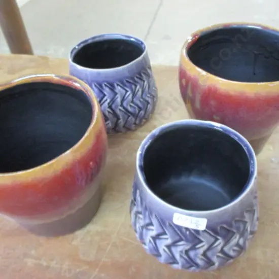 4 Plant Pots