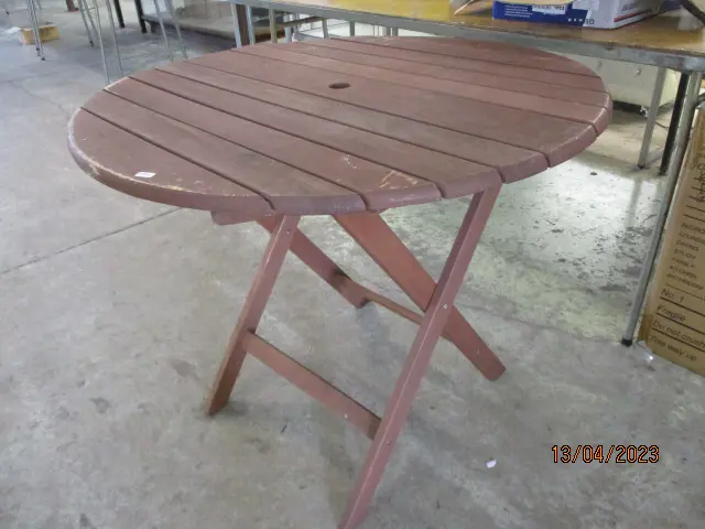 Patio Table Image 1++