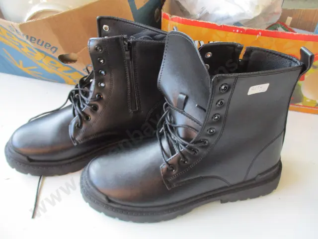 Boots Image 1++