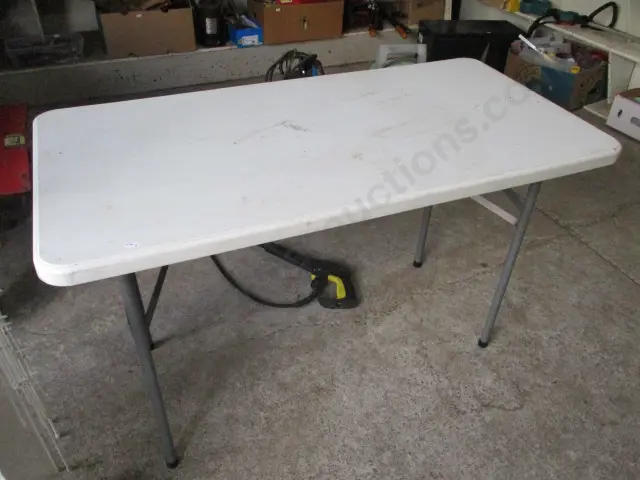 Market Table Image 1++