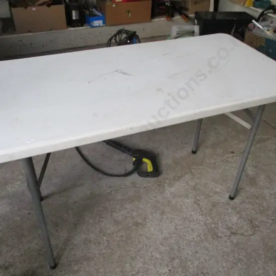 Market Table
