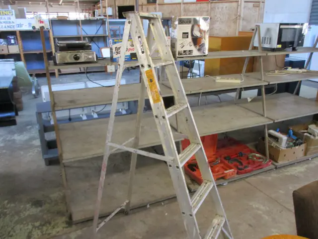 Ladder Image 1++