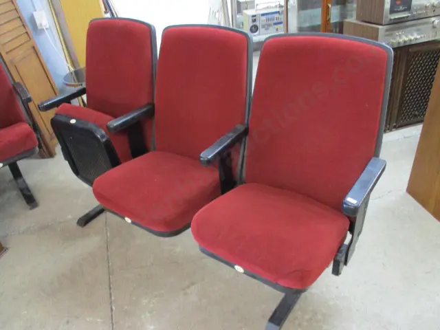 Theatre Seats Image 1++