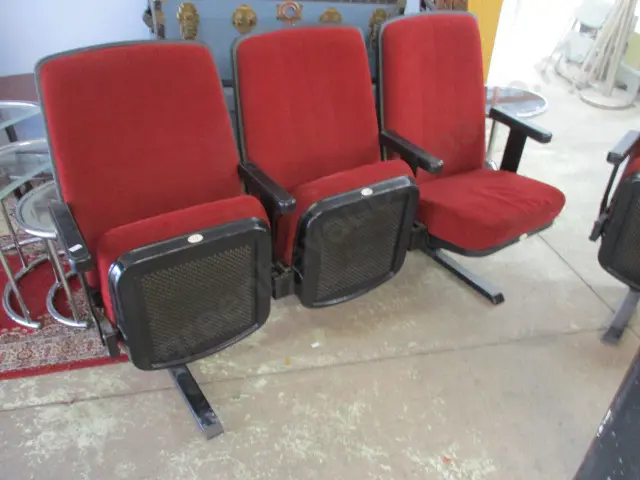 Theatre Seats Image 1++