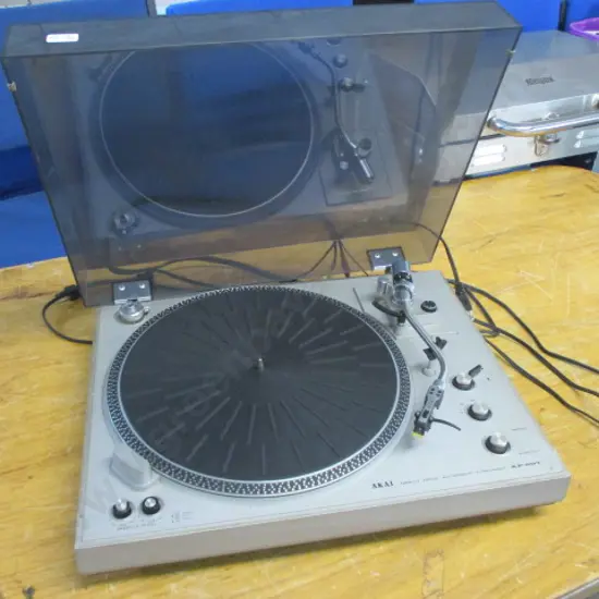 Turntable
