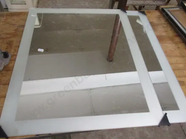 2 Mirrors Image 1++