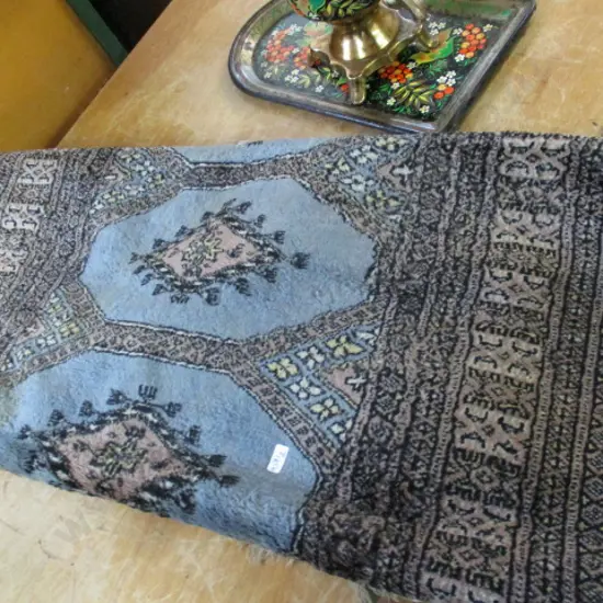 Rug