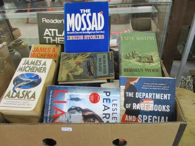 Books Image 1++