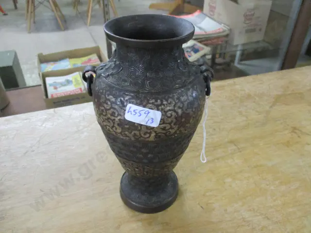 Vase Image 1++
