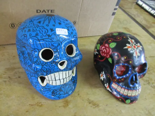 Skulls Image 1++