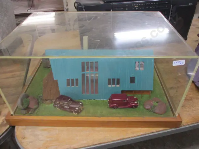 Model Display Image 1++