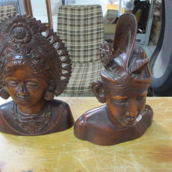 2 Figutres