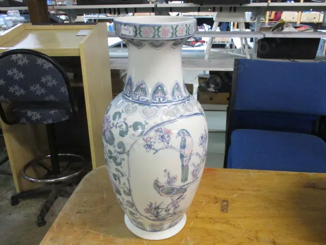Vase Image 1++