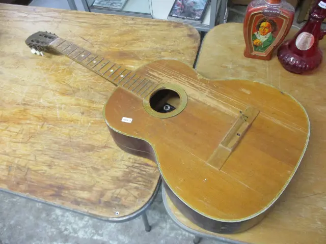 Guitar Image 1++