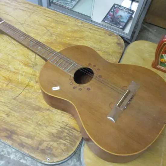 Guitar