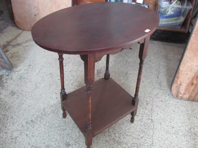 Side Table Image 1++