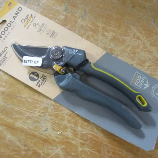 Pruner