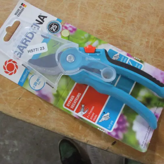 Pruner
