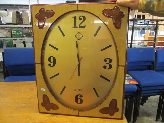 Large Clock Image 1++