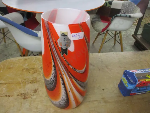 Art Glass vase Image 1++