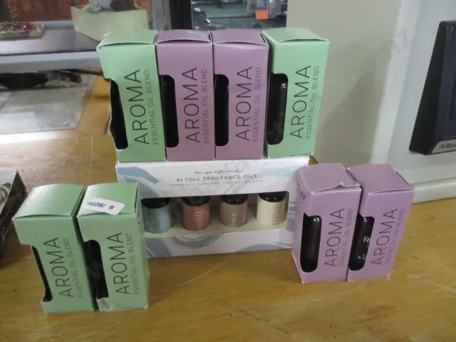 Essential Oils Image 1++