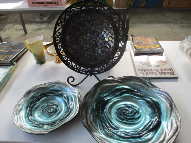 3 Bowls Image 1++