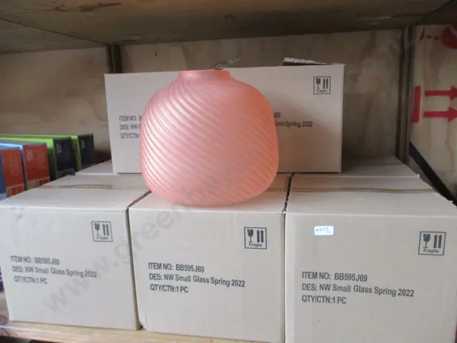 Vases Image 1++