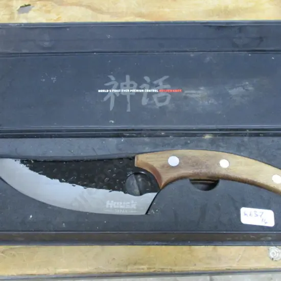Knife
