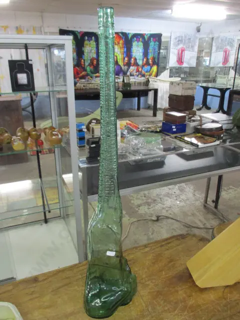 Elephant Decanter Image 1++